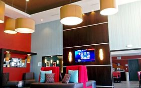 Holiday Inn Express Bakersfield By Ihg  United States